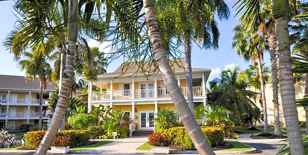 Sunshine Suites front